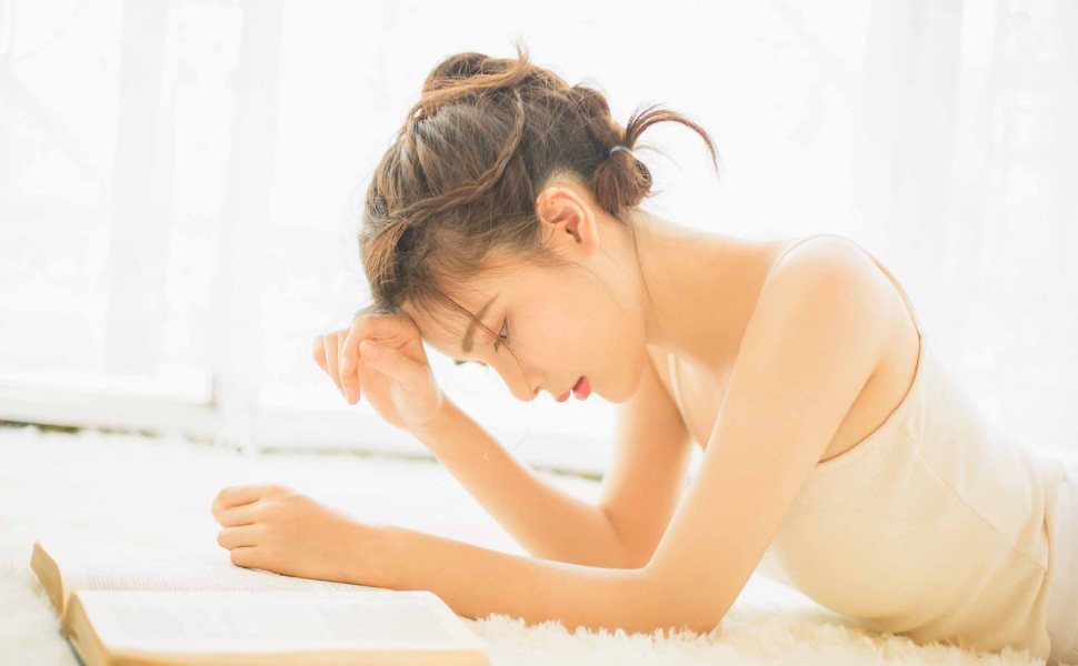 从网红到舆论漩涡：新加坡混血机车博主秀琴隐私视频泄露事件反思