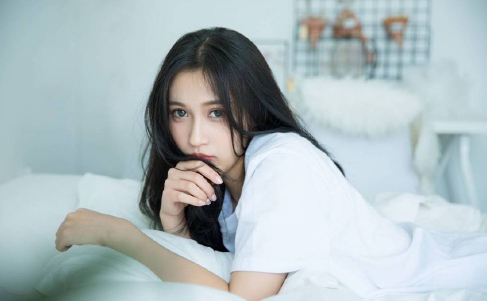 武汉高三女生自曝与化学老师关系：事件折射教育伦理与青少年心理双重困境